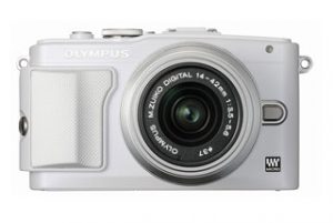 OLYMPUS PEN Lite E-PL6買取